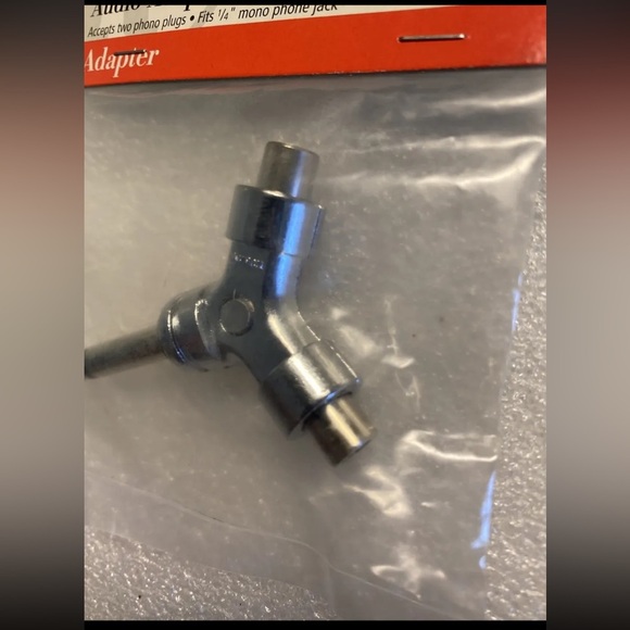 LOT OF 4 Radio Shack Male 1/4” Mono Phone Jack To Dual Female Phono Adapters - Picture 5 of 6